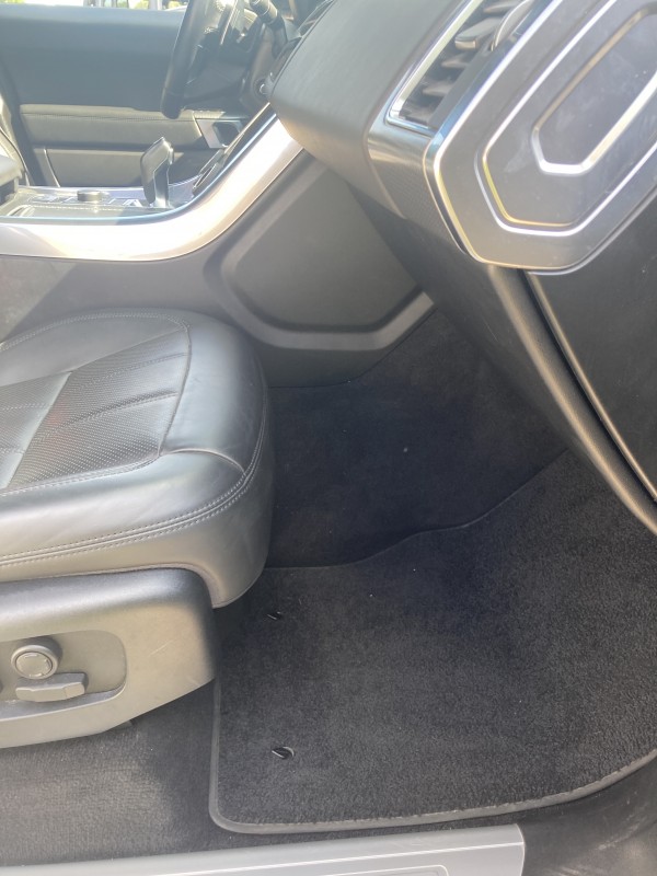 nettoyage range rover sport a nos bureaux de Montferrier sur lez 34